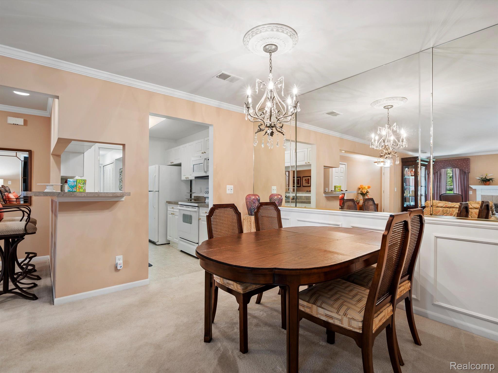 5289 BROOKEMONTE Circle