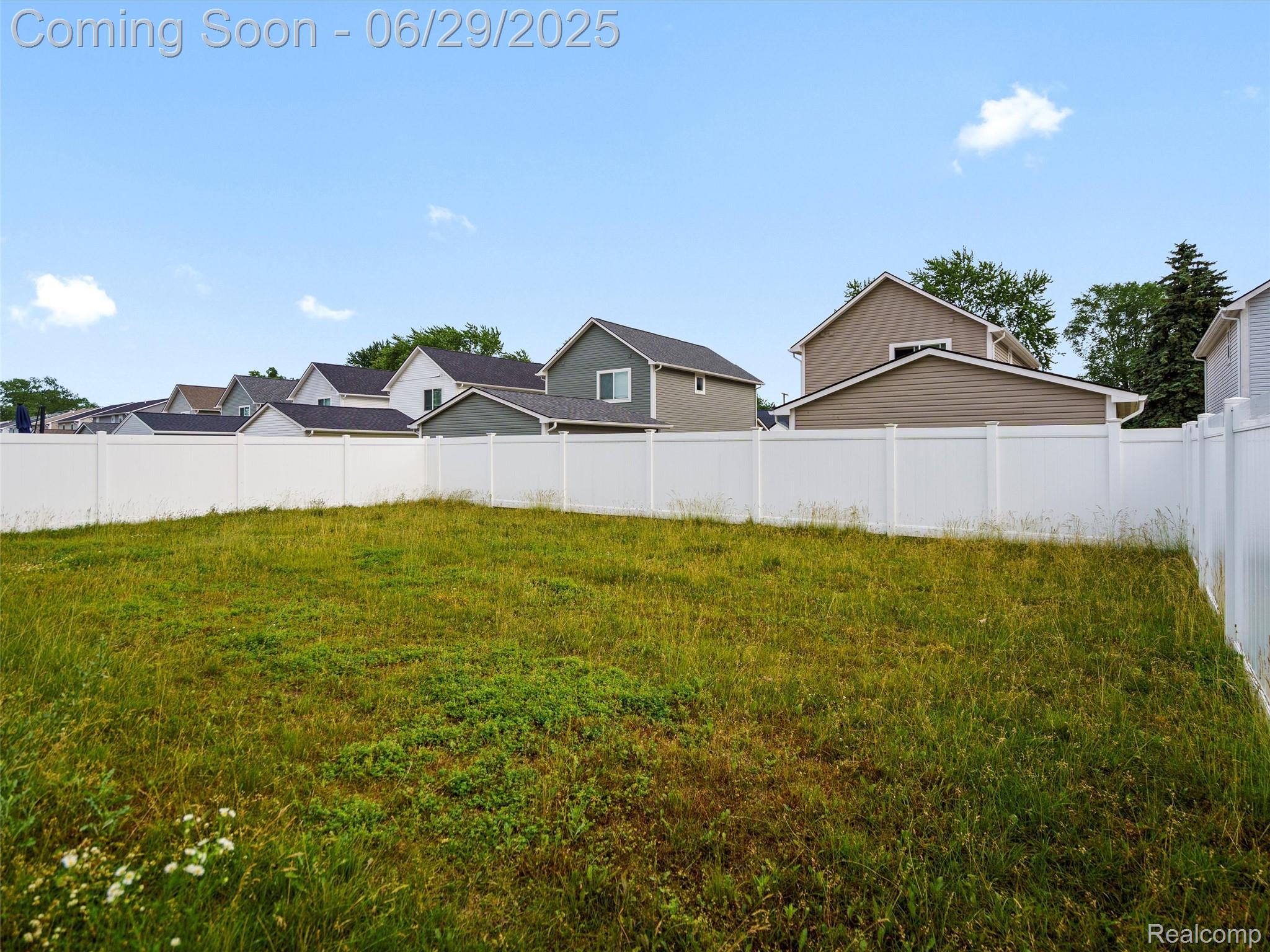 399 W DALLAS Avenue