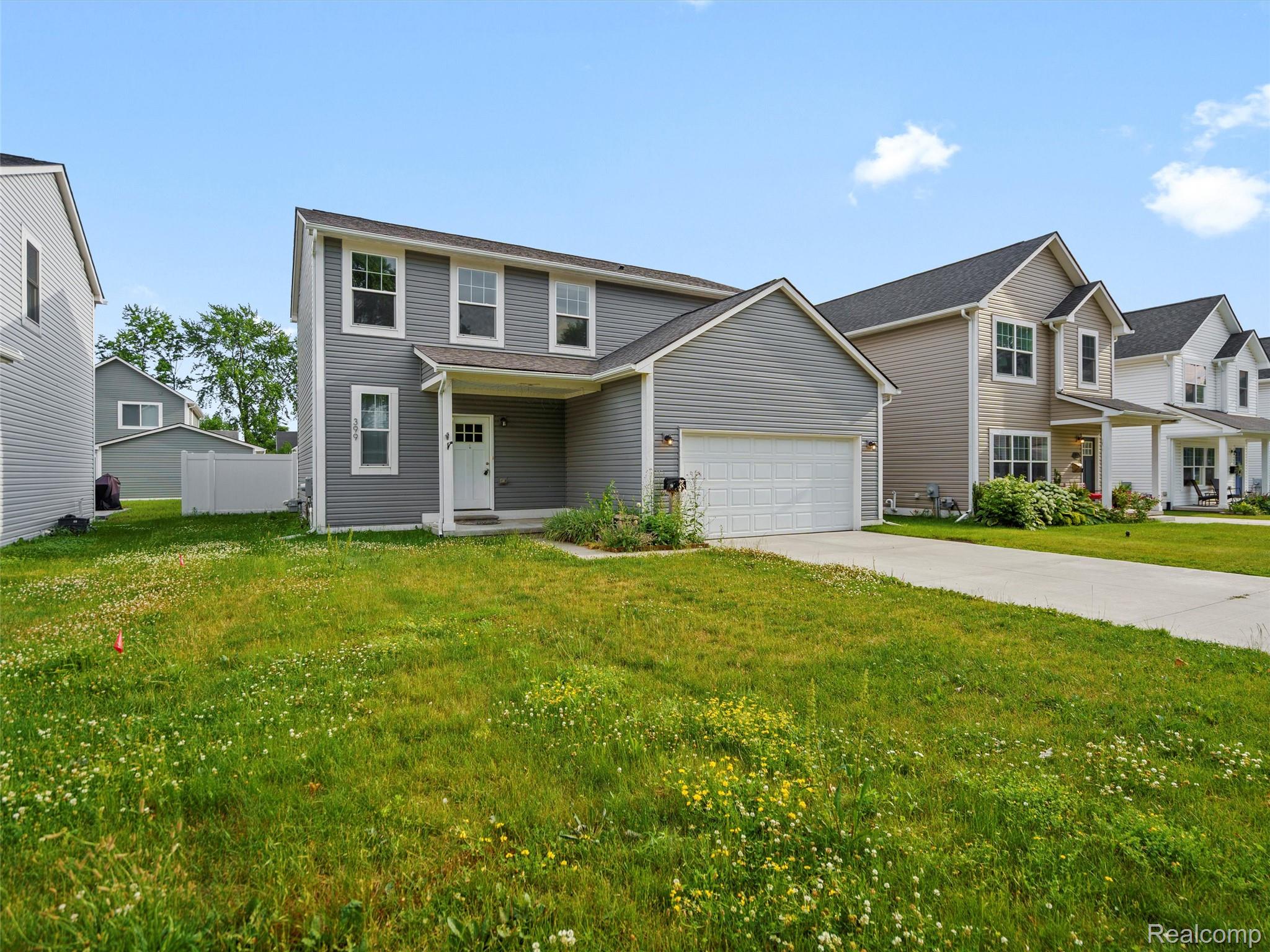 399 W DALLAS Avenue