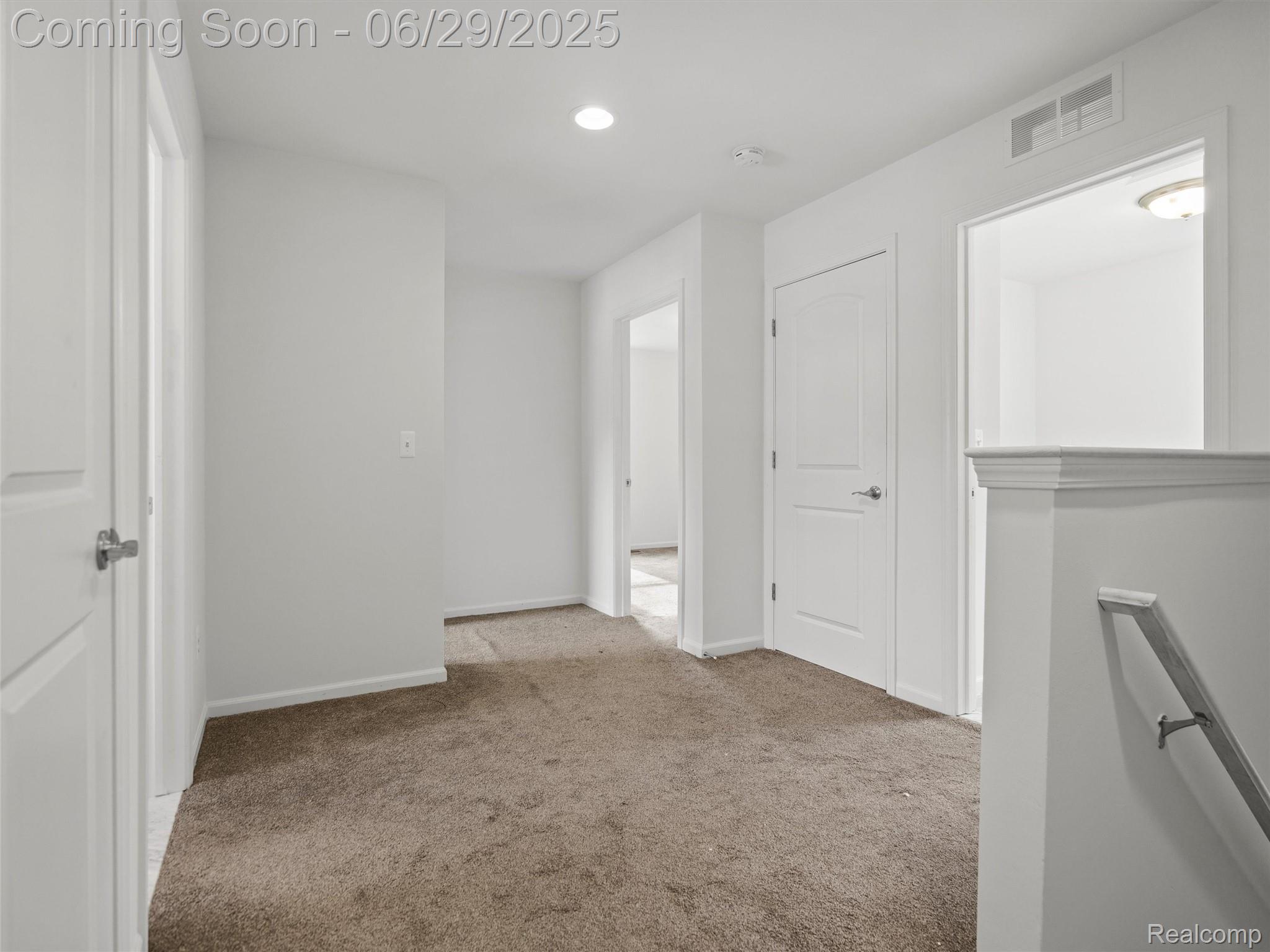 399 W DALLAS Avenue