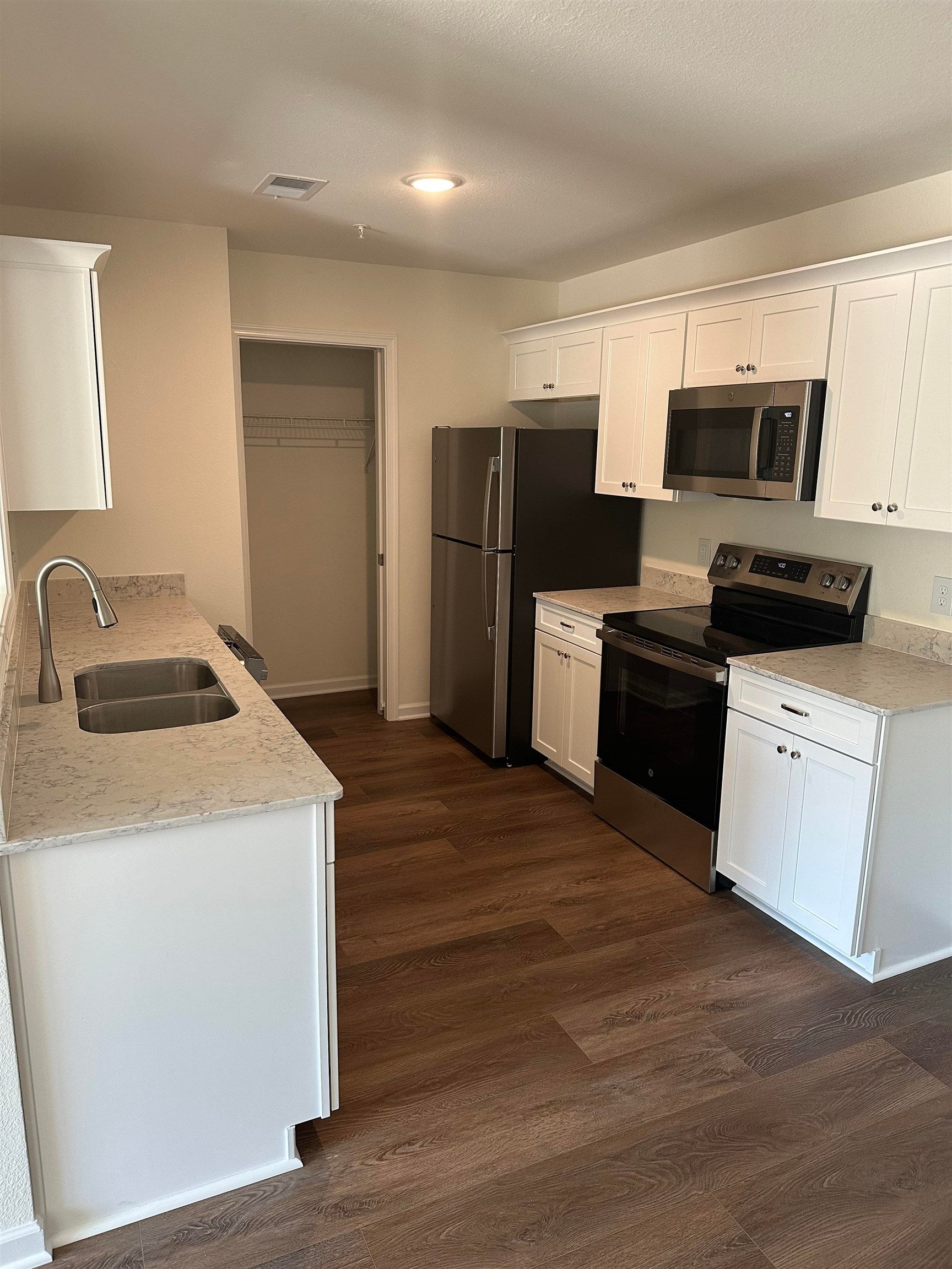 816 Caroline Court Unit C