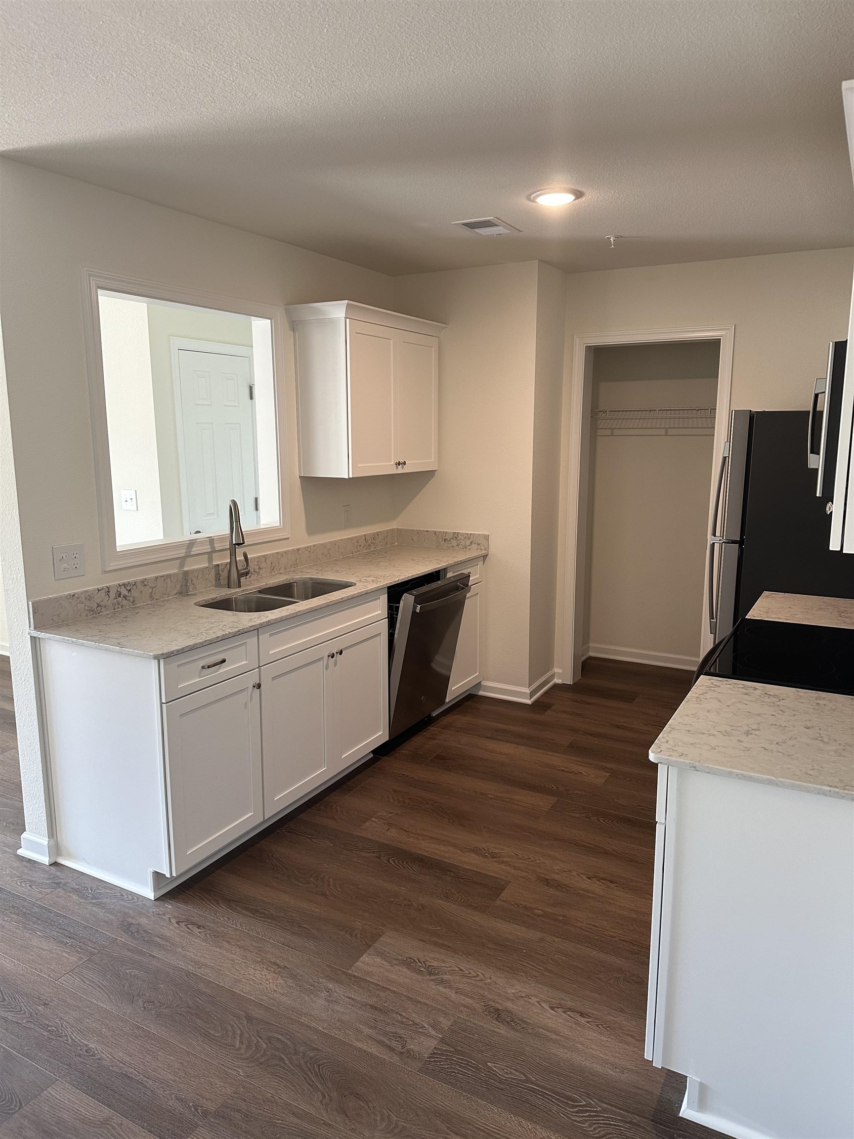 816 Caroline Court Unit C