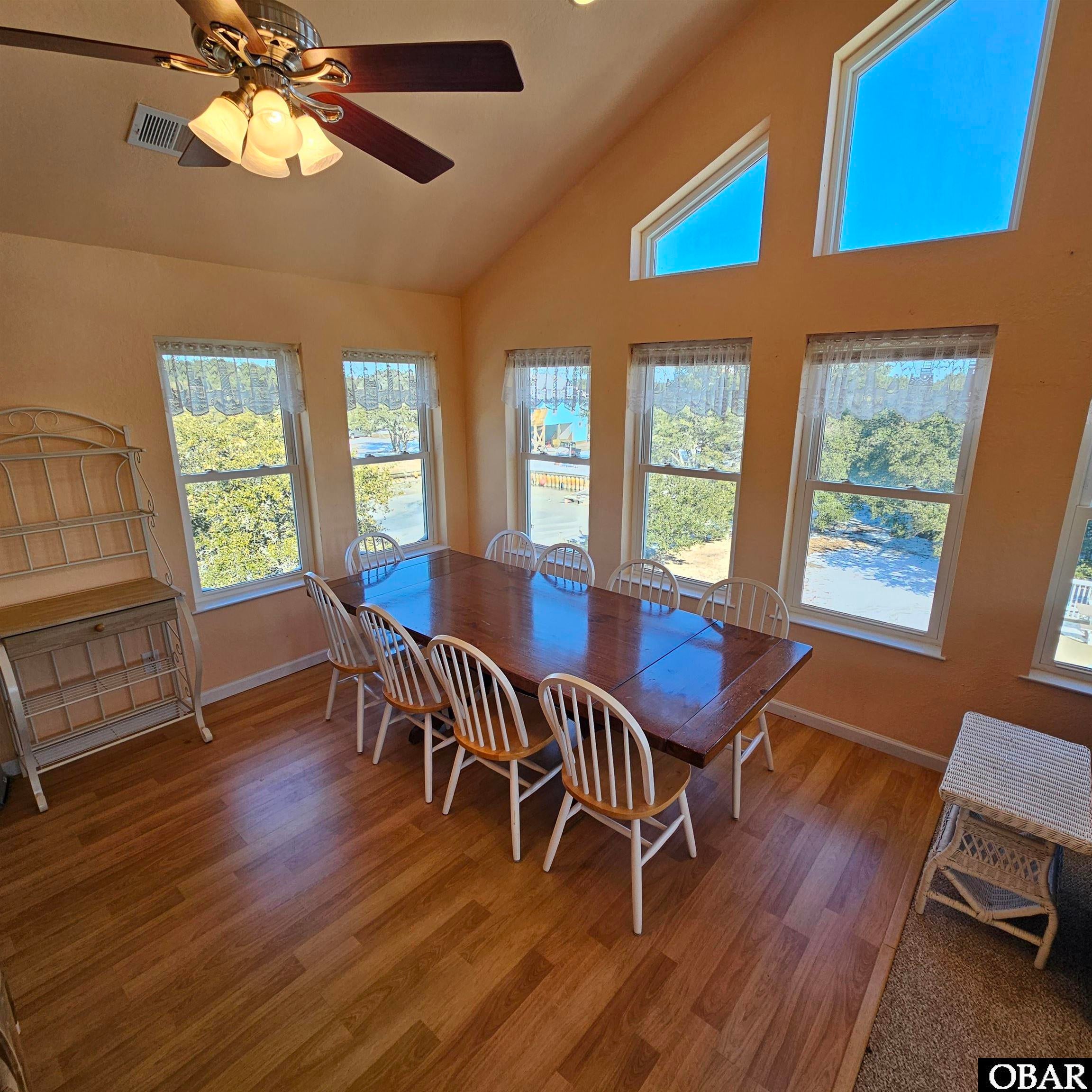 527 Swan Road lot 40