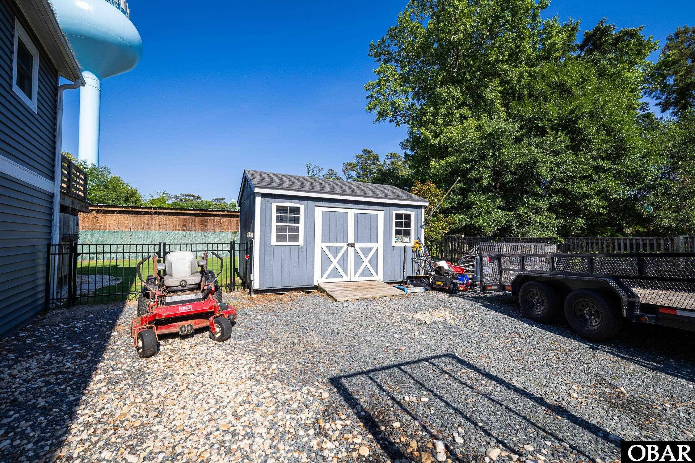 228 Sir Richard East lot 65