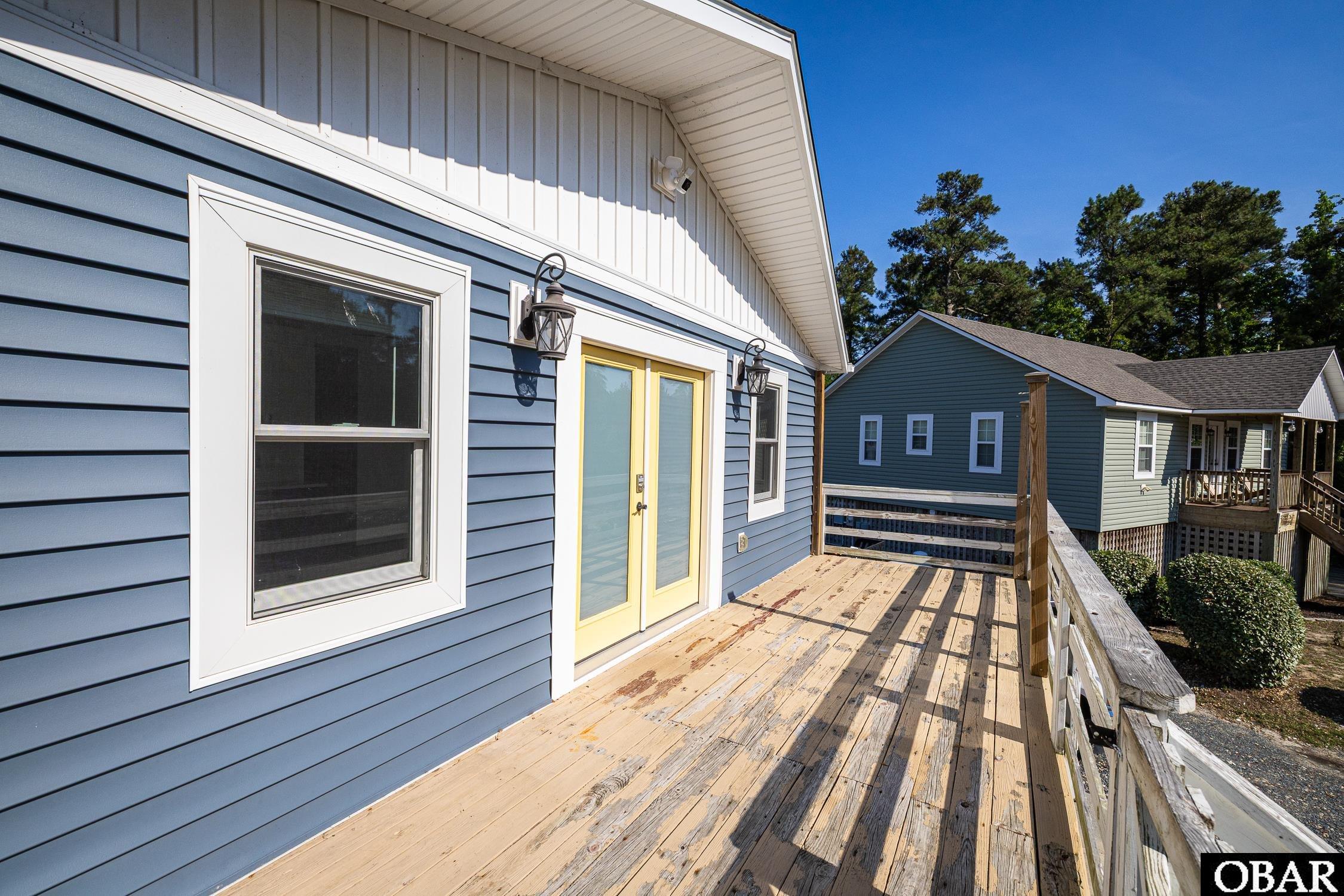 228 Sir Richard East lot 65