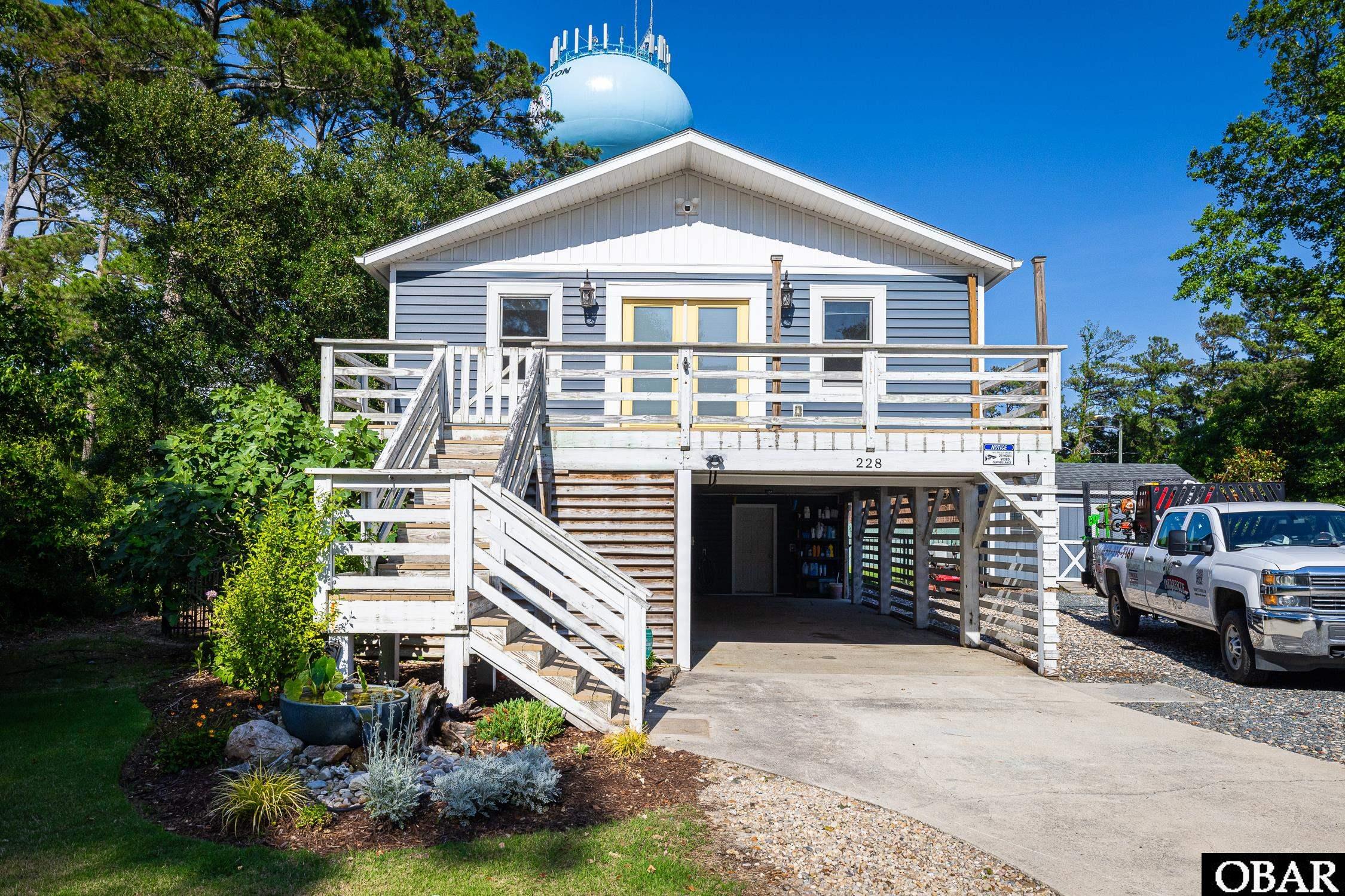 228 Sir Richard East lot 65