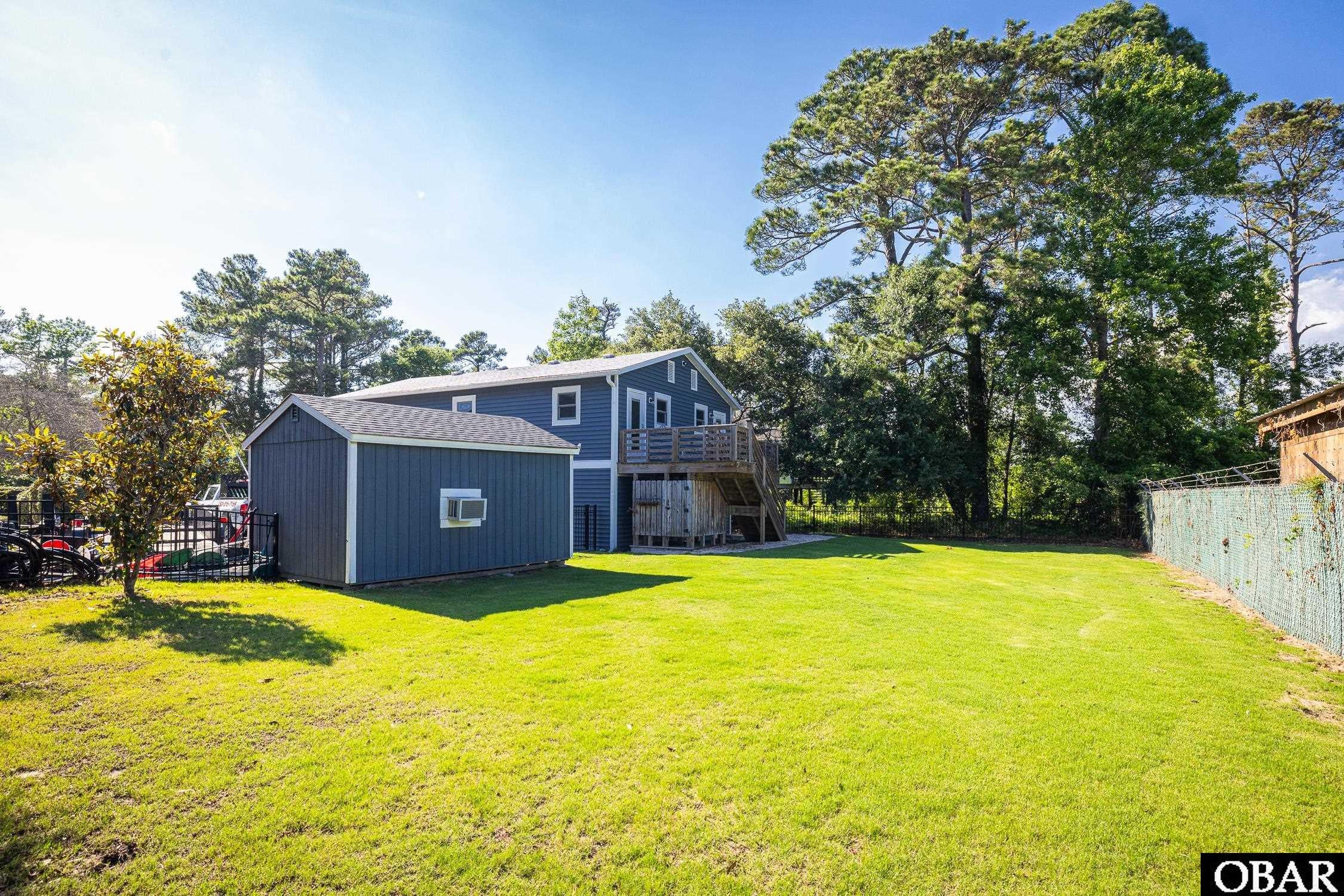 228 Sir Richard East lot 65