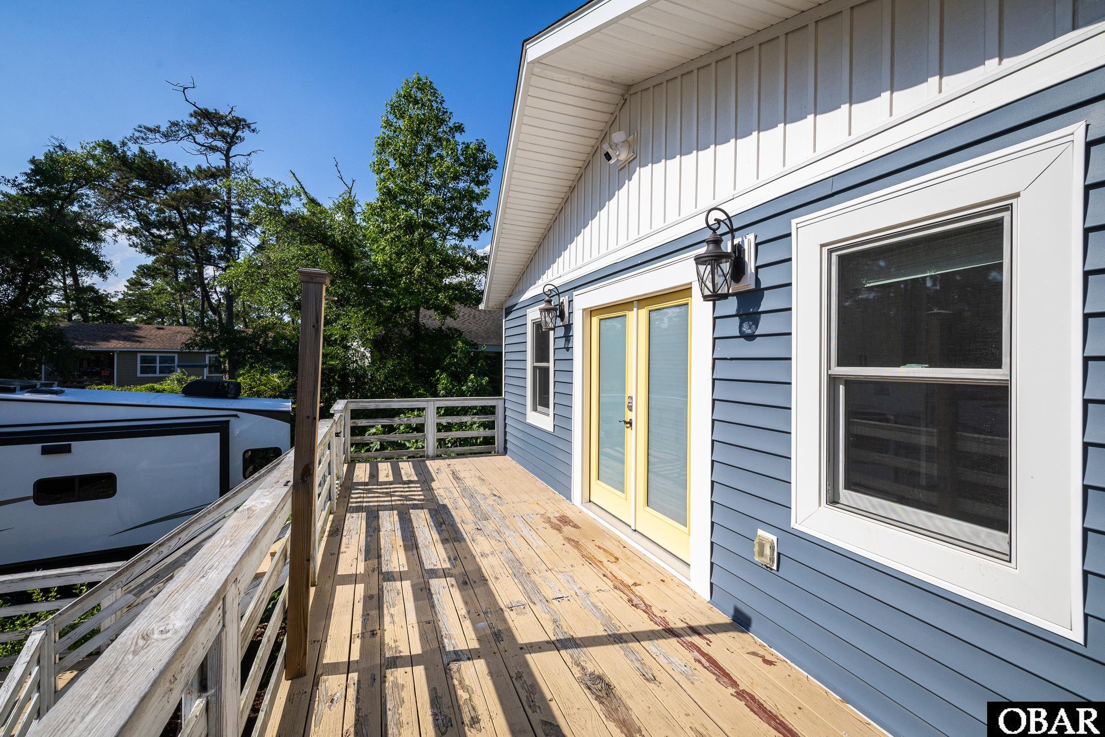 228 Sir Richard East lot 65
