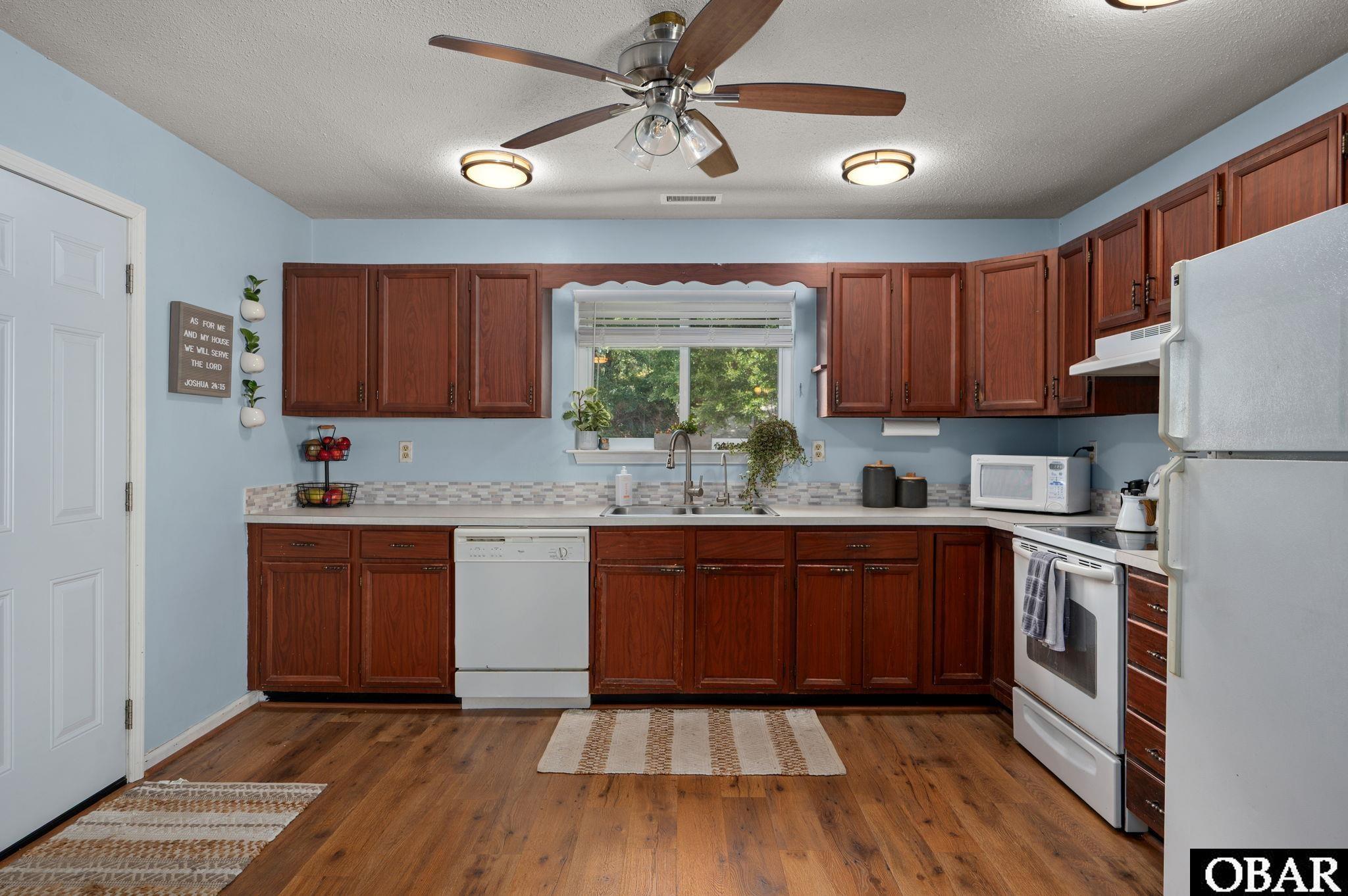 118 Colleton Lane