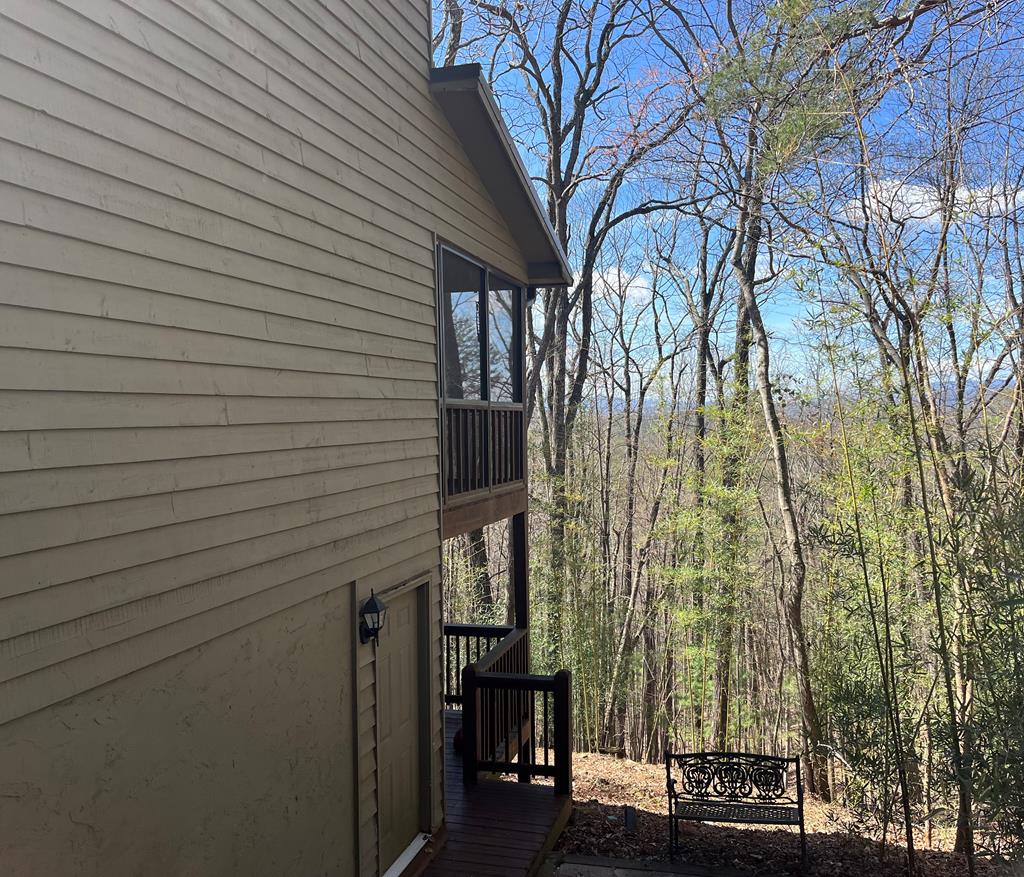 324 Walnut Mountain Rd