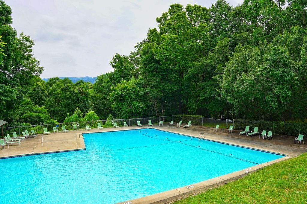 324 Walnut Mountain Rd