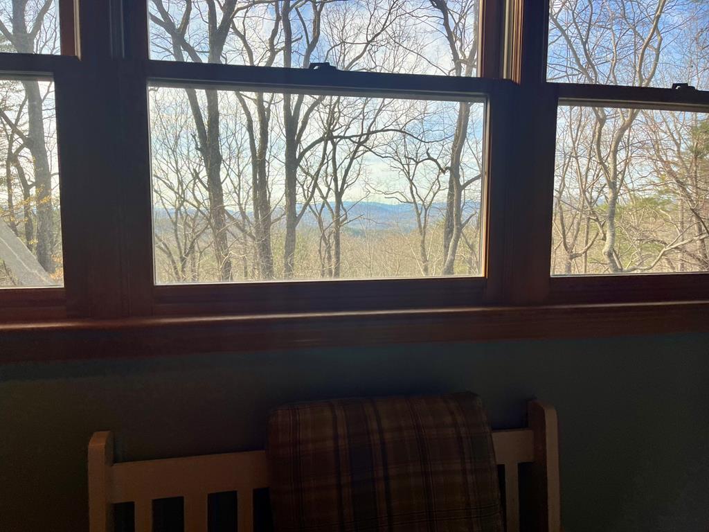 324 Walnut Mountain Rd
