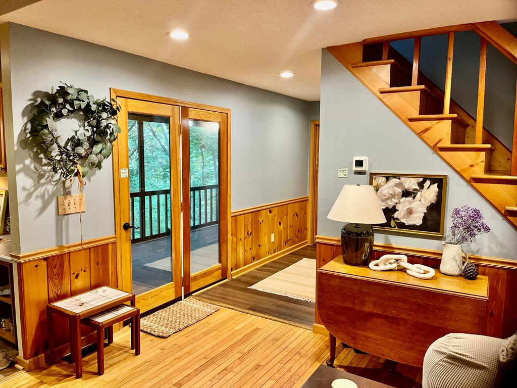 324 Walnut Mountain Rd