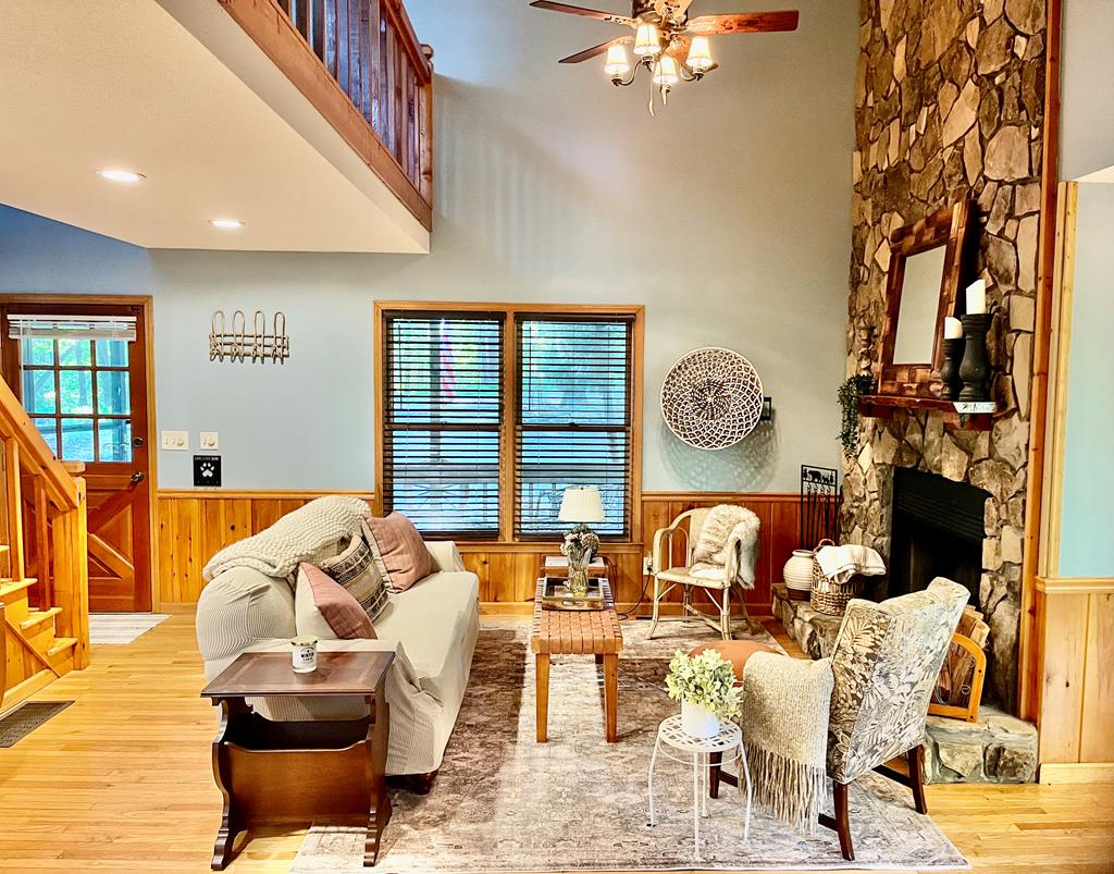 324 Walnut Mountain Rd