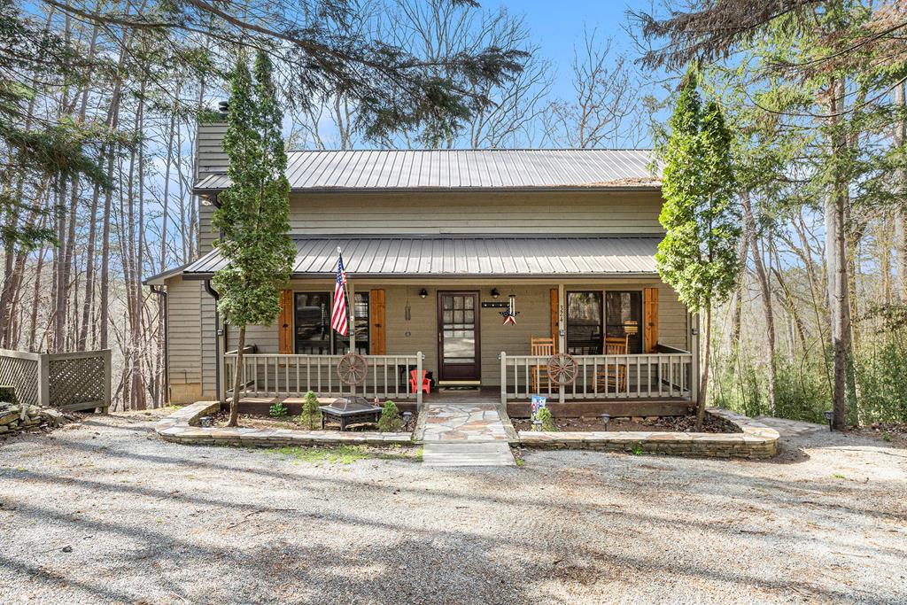 324 Walnut Mountain Rd