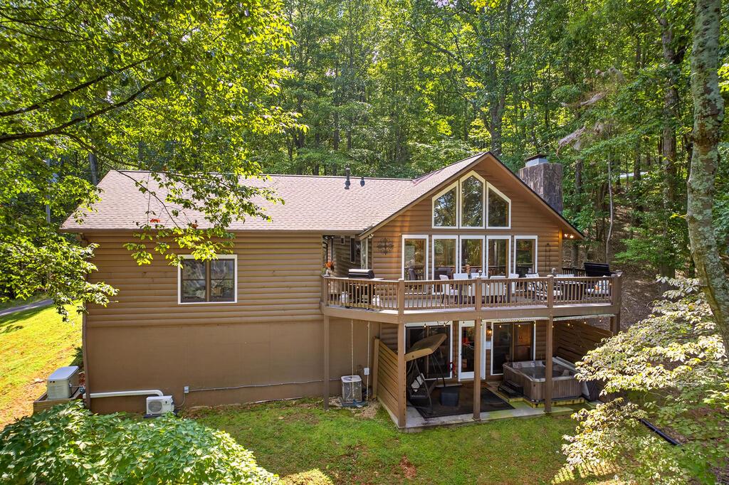 778 Walnut Mountain Road