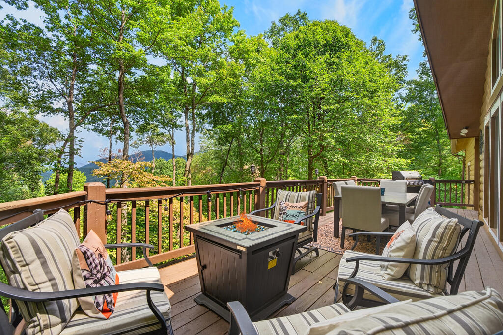 778 Walnut Mountain Road