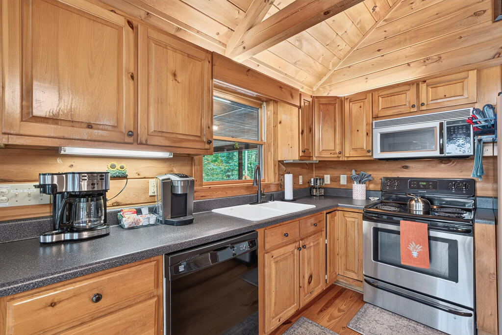 778 Walnut Mountain Road