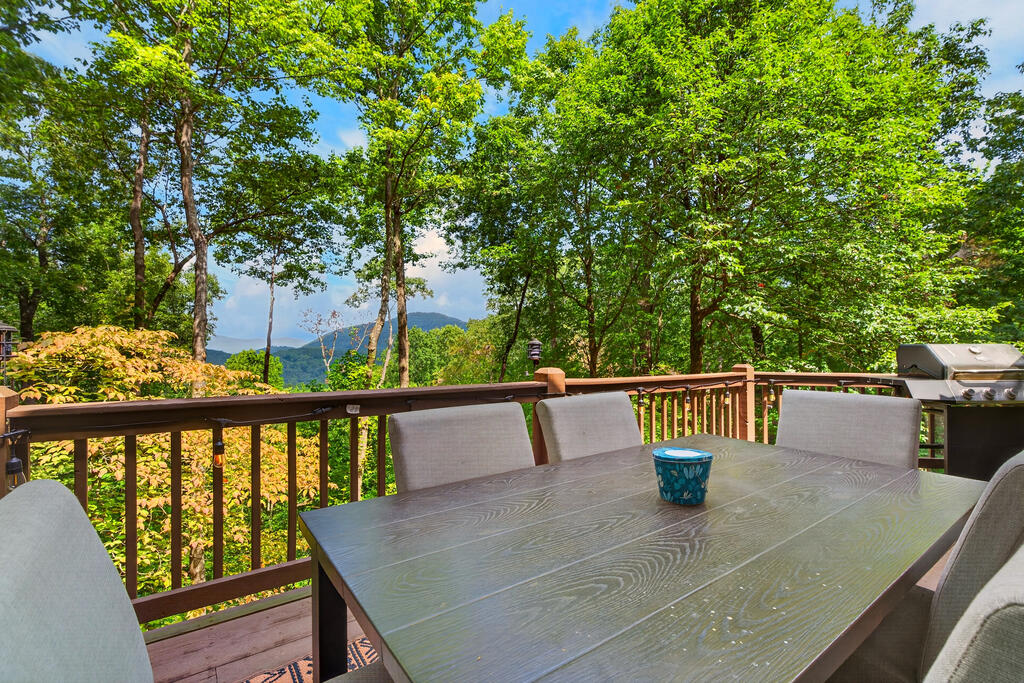 778 Walnut Mountain Road