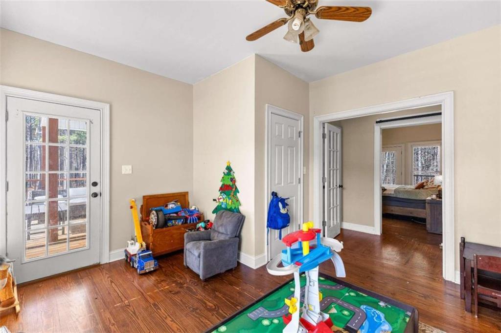 401 County Line Road