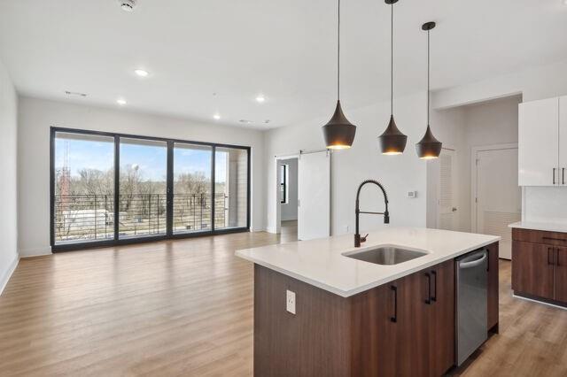 112 Rogers Street NE Unit 407