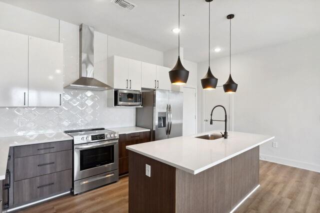 112 Rogers Street NE Unit 407