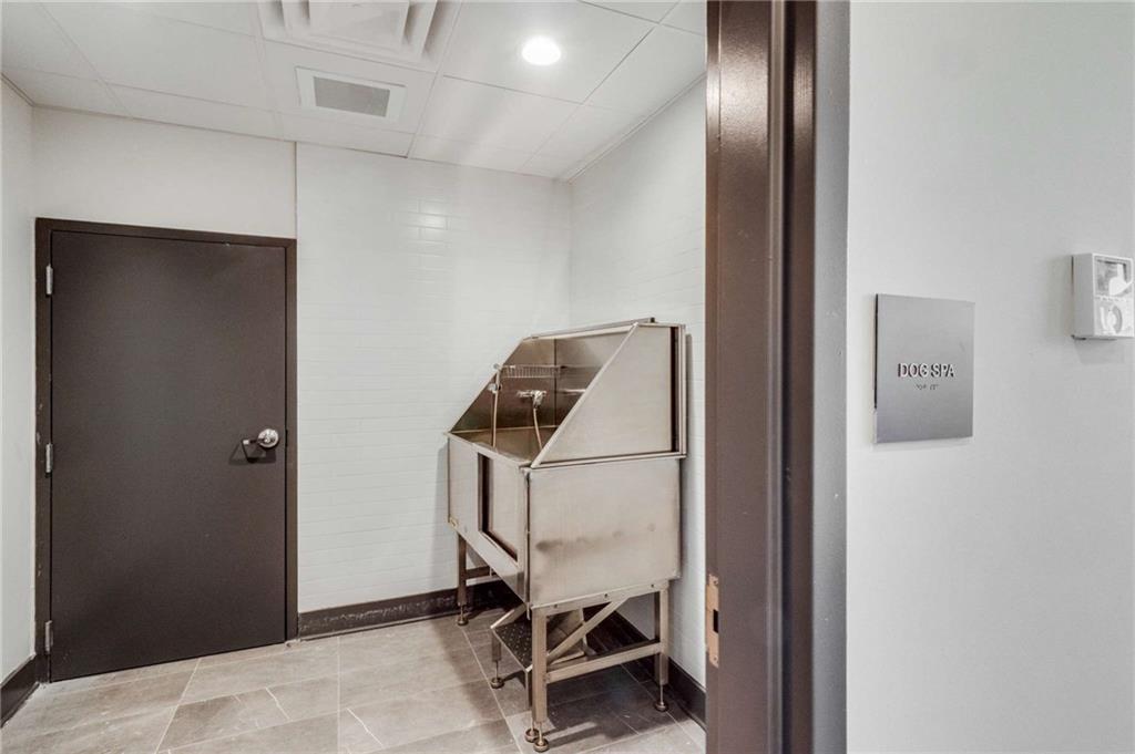 112 Rogers Street NE Unit 407