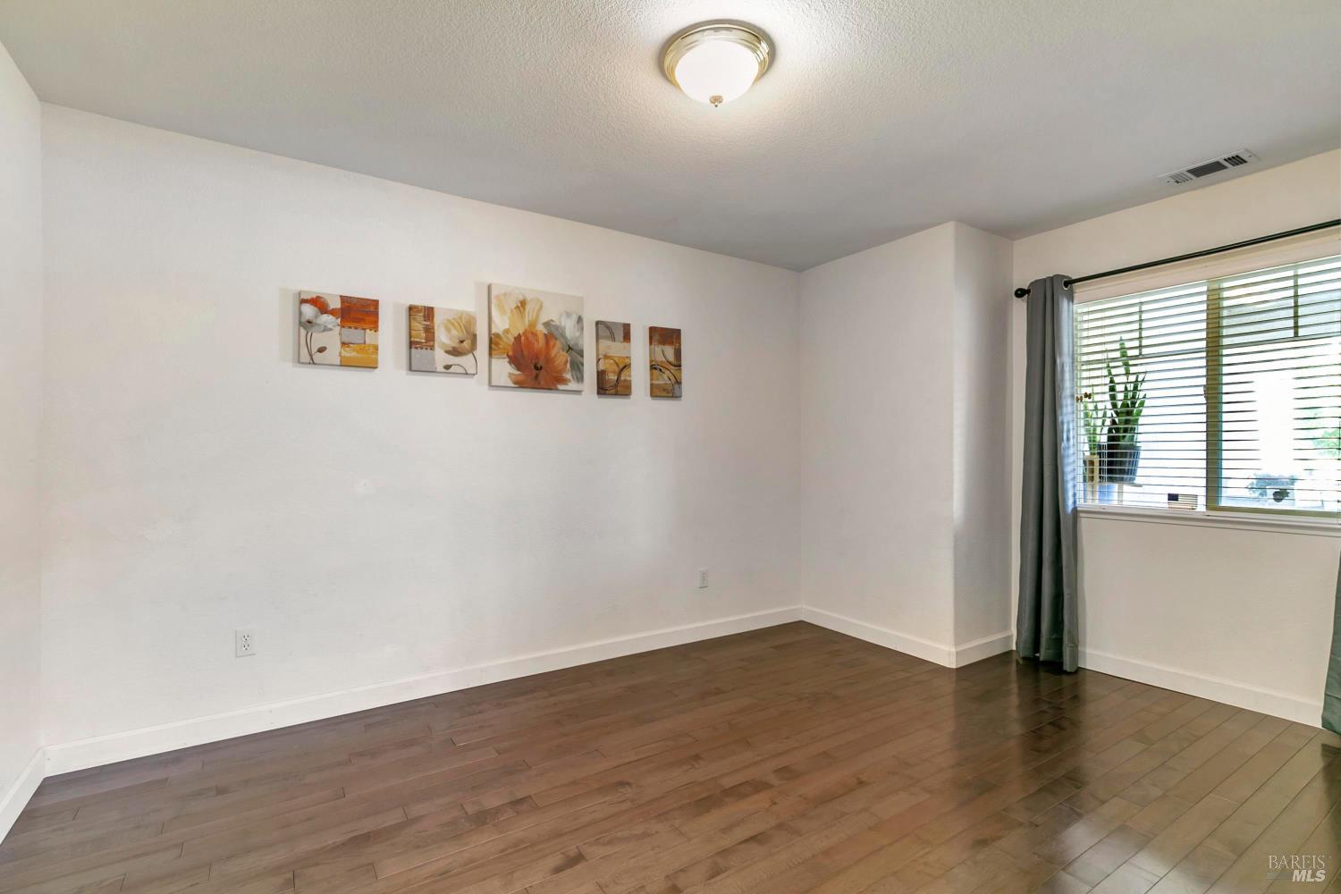 3257 Vista Del Lago Way