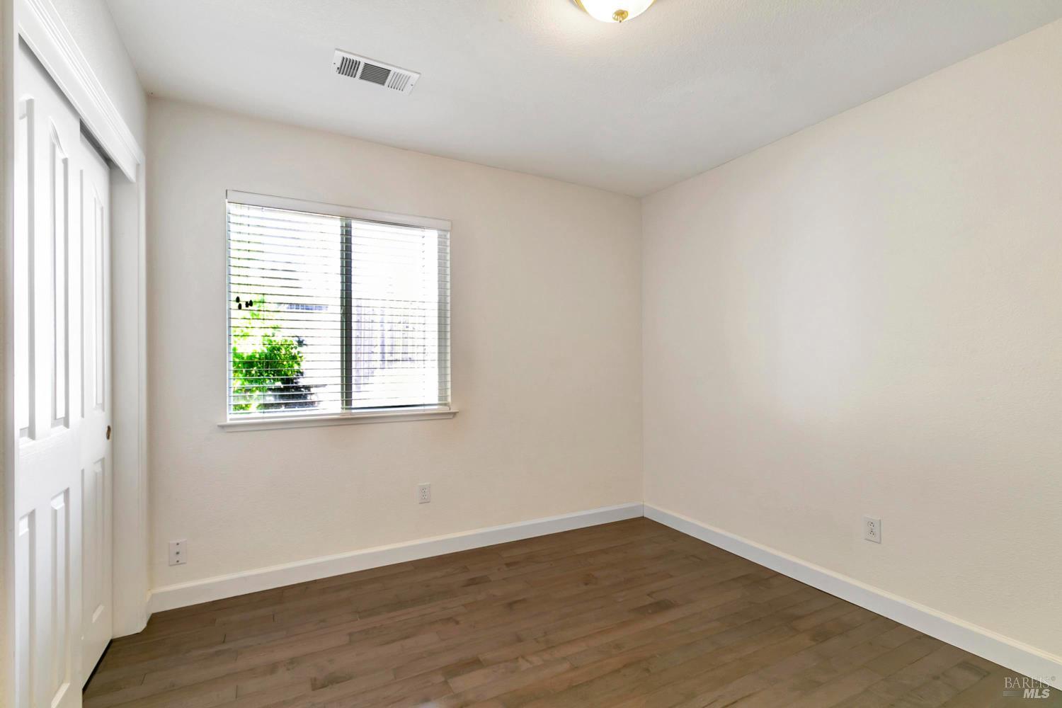 3257 Vista Del Lago Way