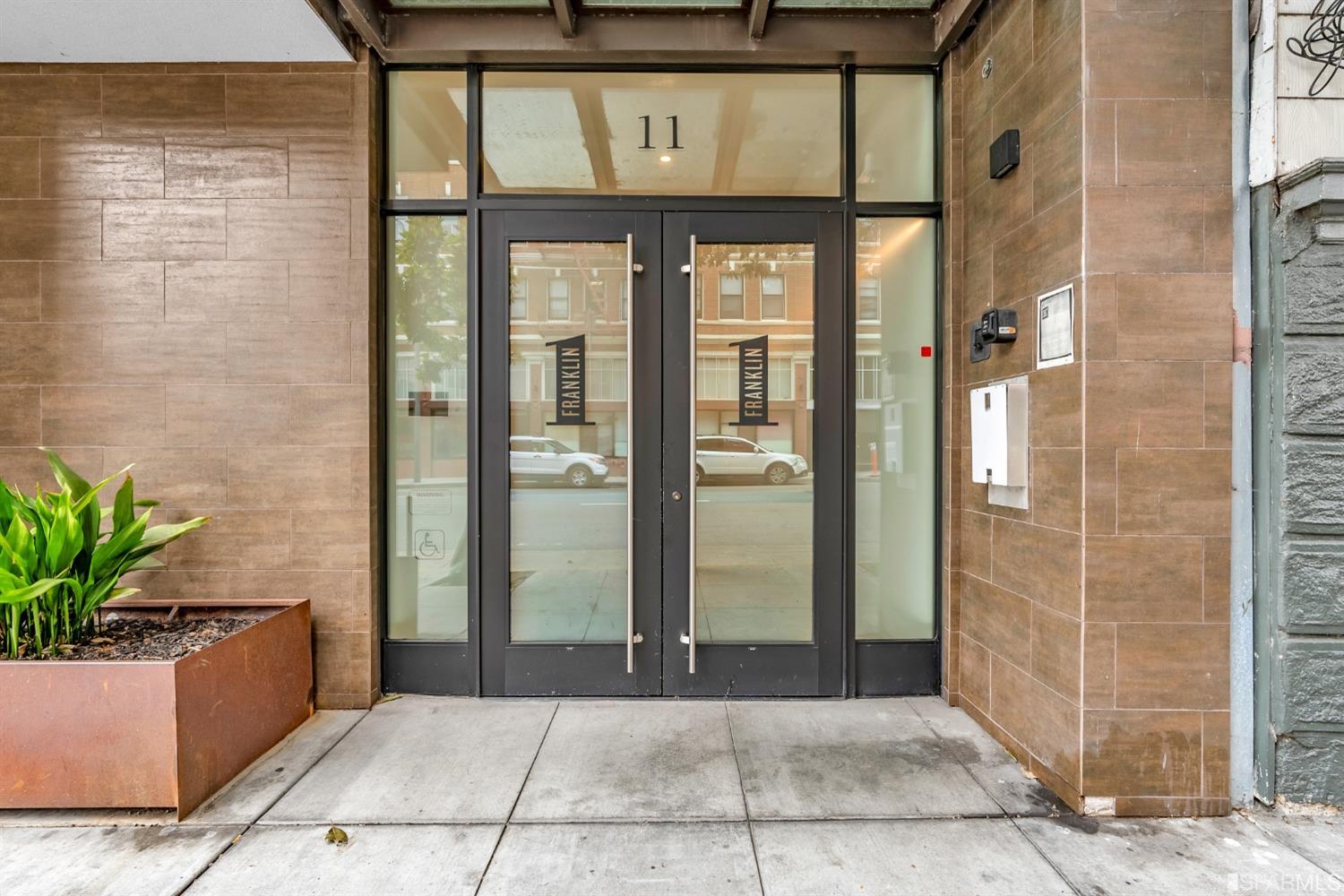 11 Franklin Street # 301