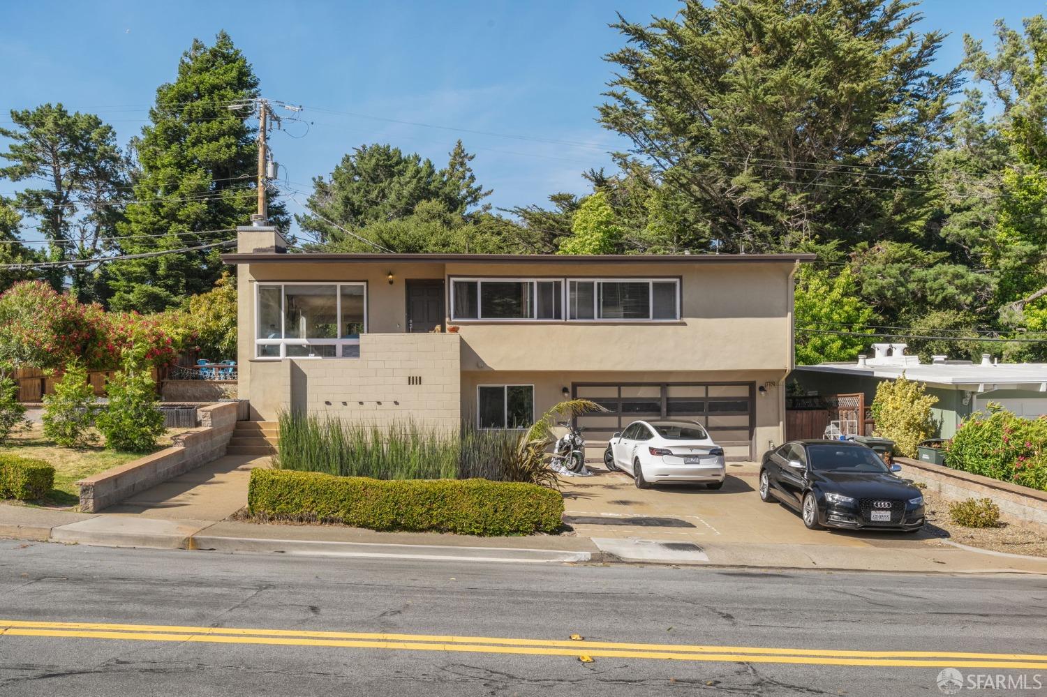1026 Helen Drive