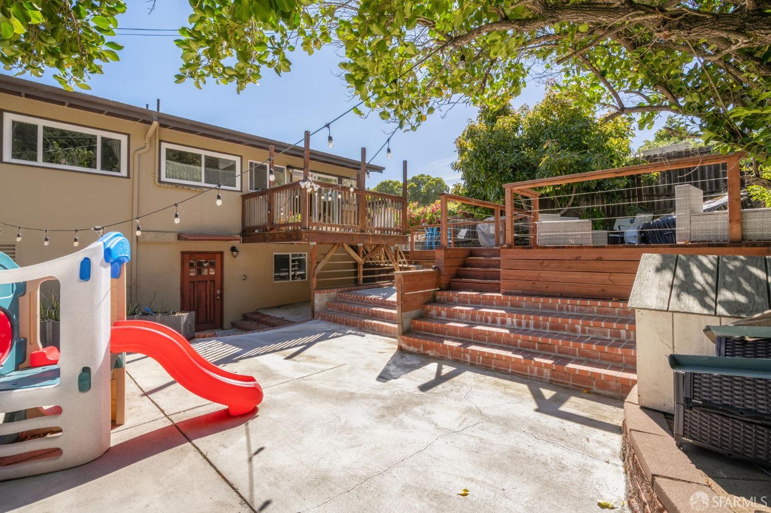 1026 Helen Drive