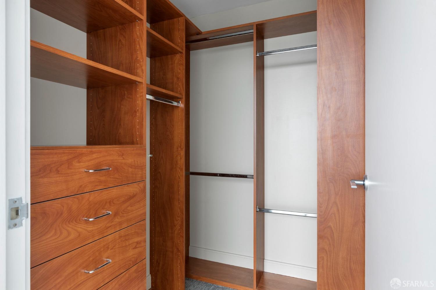 425 1st Street # 2804