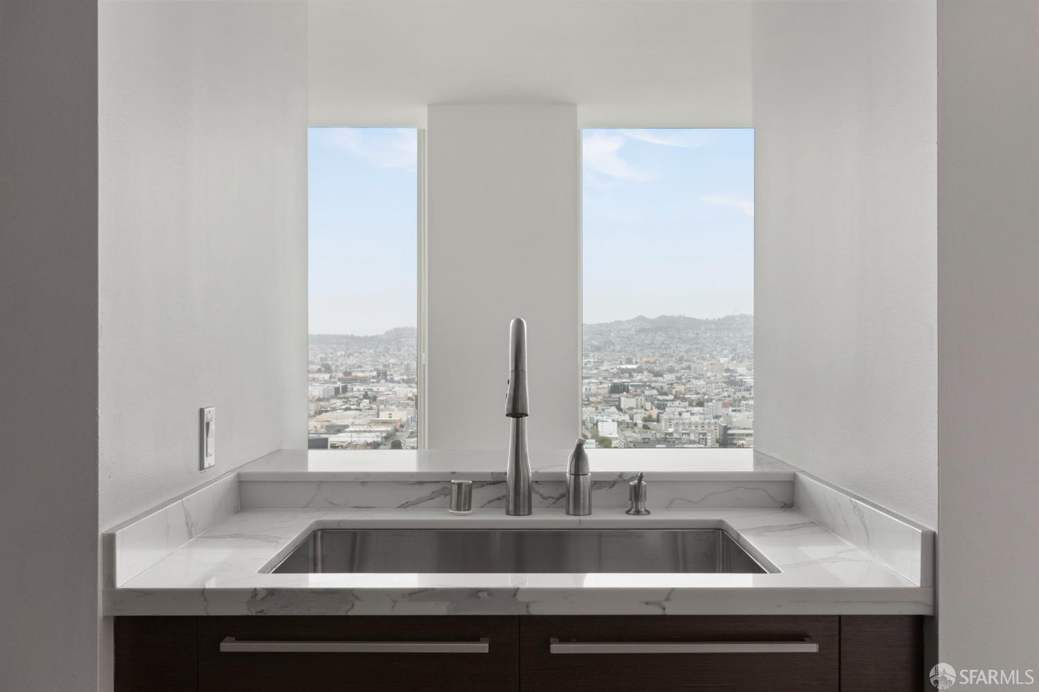 425 1st Street # 2804