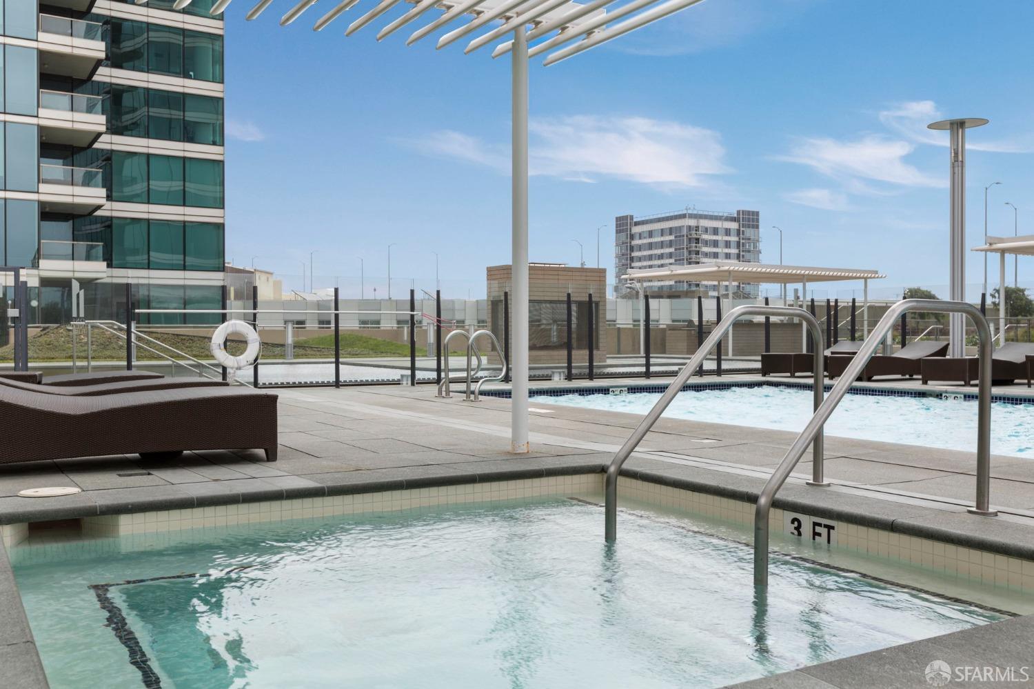 425 1st Street # 2804