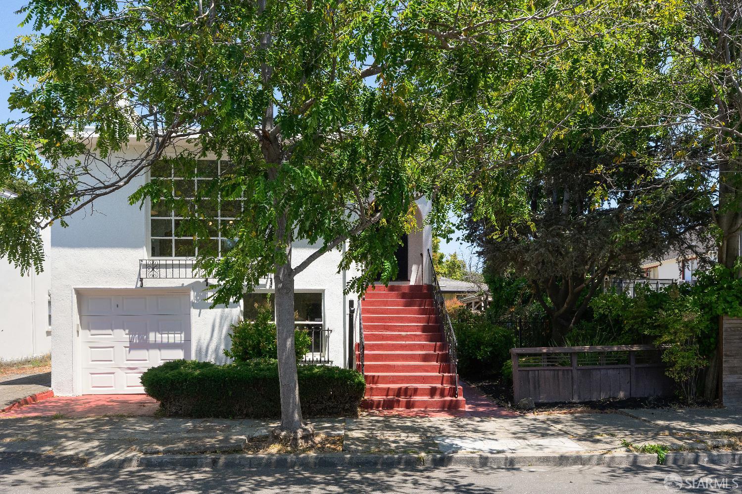 1475 Stannage Avenue