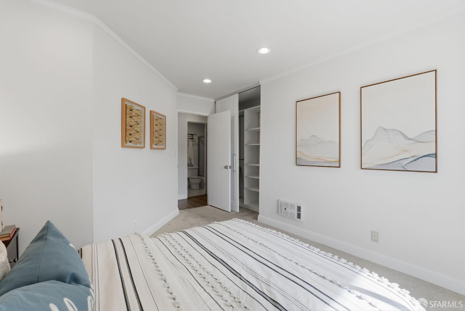 1551 Southgate Avenue # 102