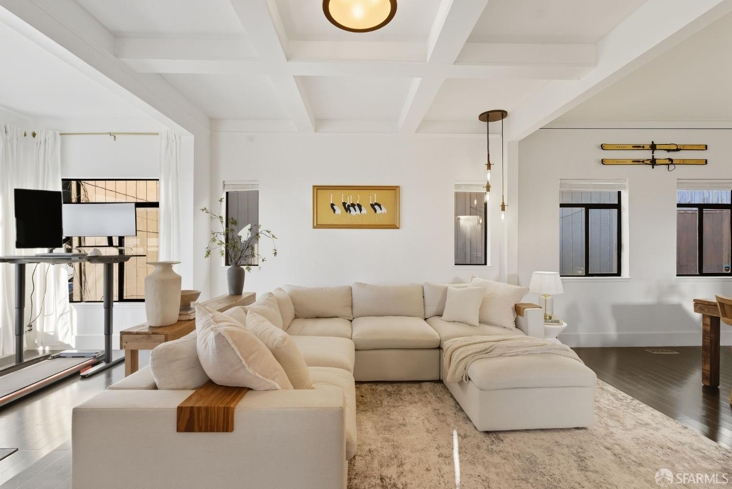 395 Frankfort Street