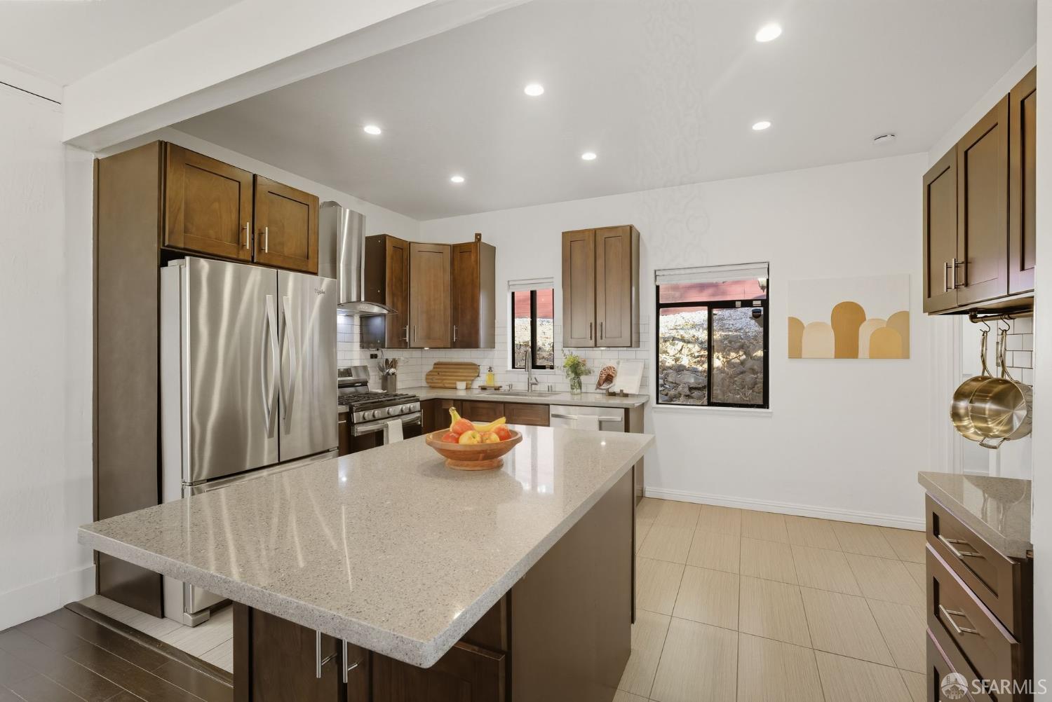 395 Frankfort Street