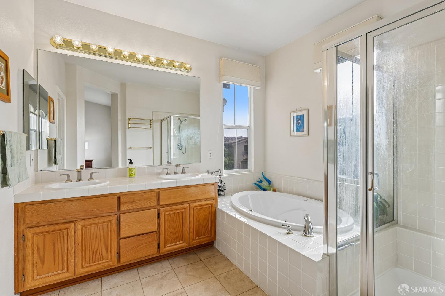 356 View Point Court