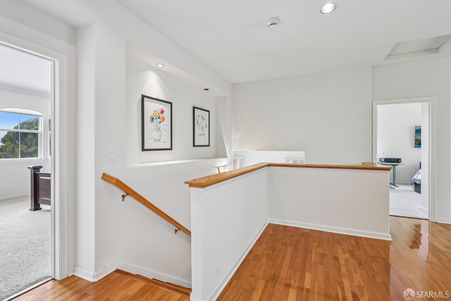 356 View Point Court