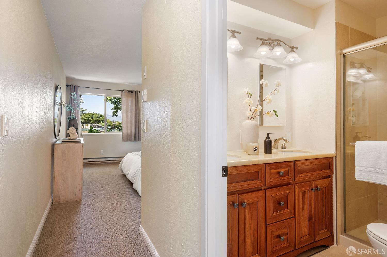 2657 Kentworth Way