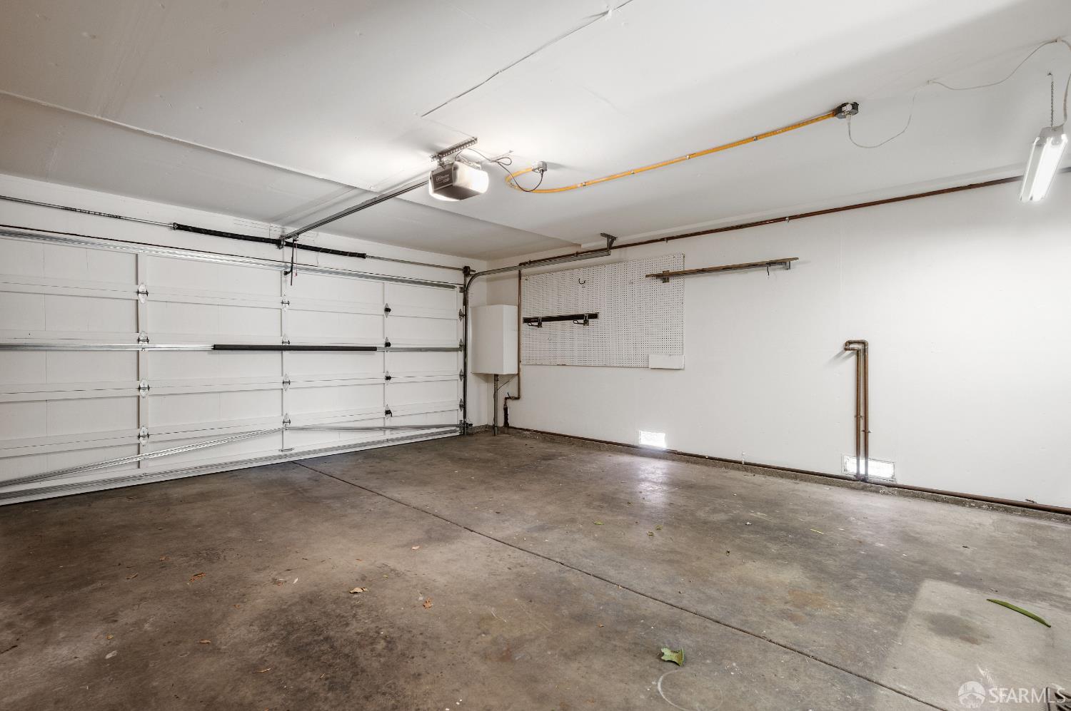 2657 Kentworth Way