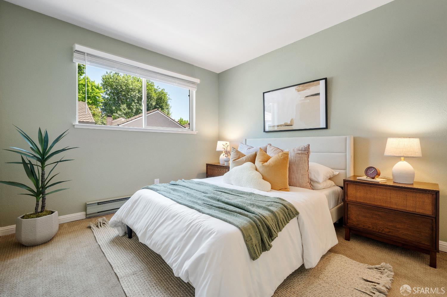2657 Kentworth Way