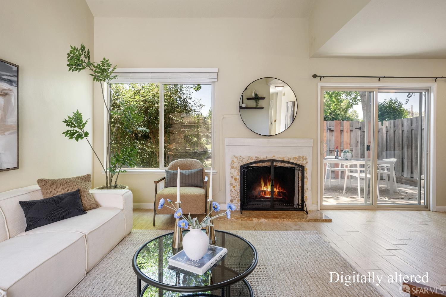 2657 Kentworth Way