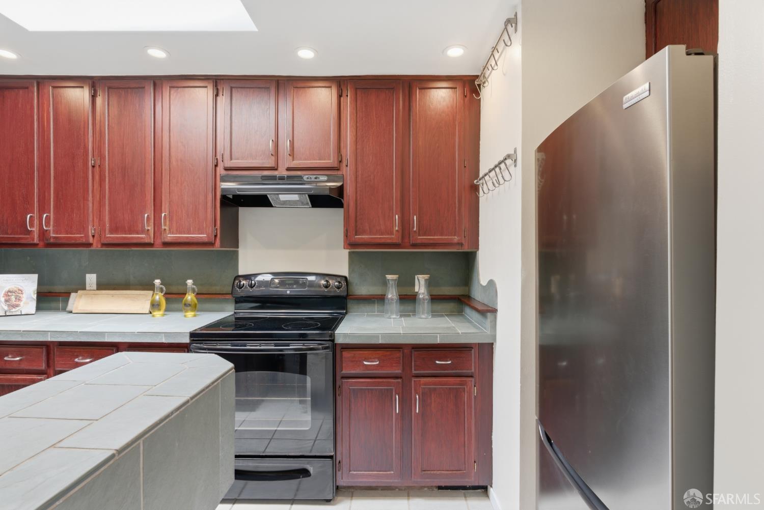1360 9th Avenue # 13