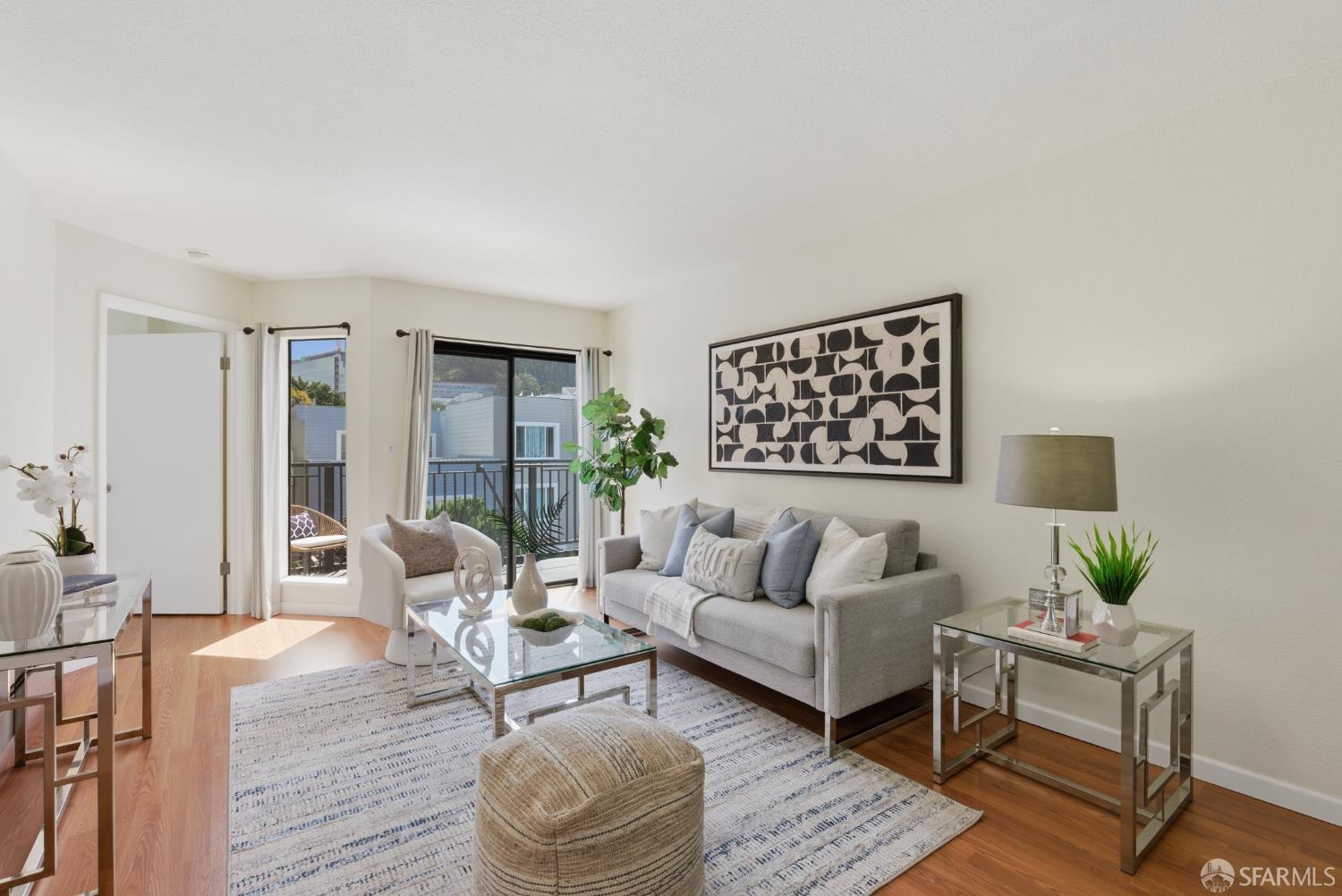 1360 9th Avenue # 13