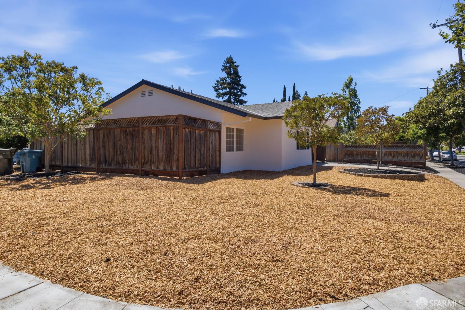 203 Margarita Avenue