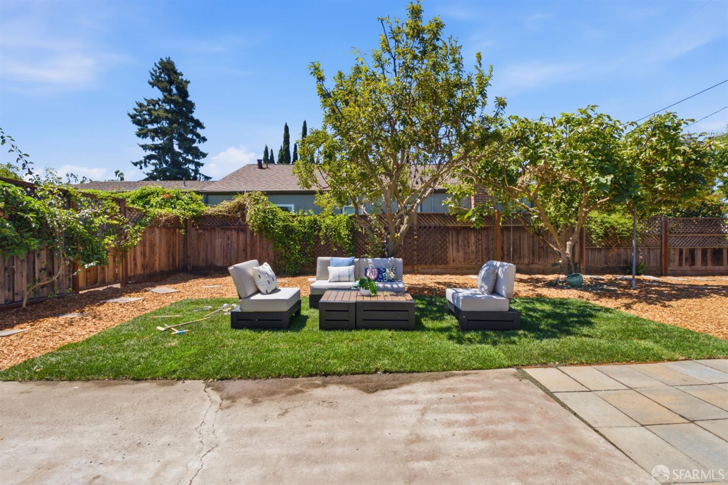 203 Margarita Avenue