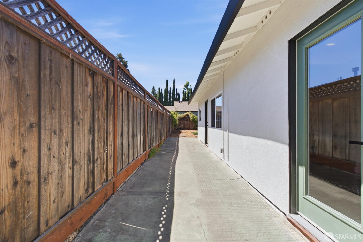 203 Margarita Avenue